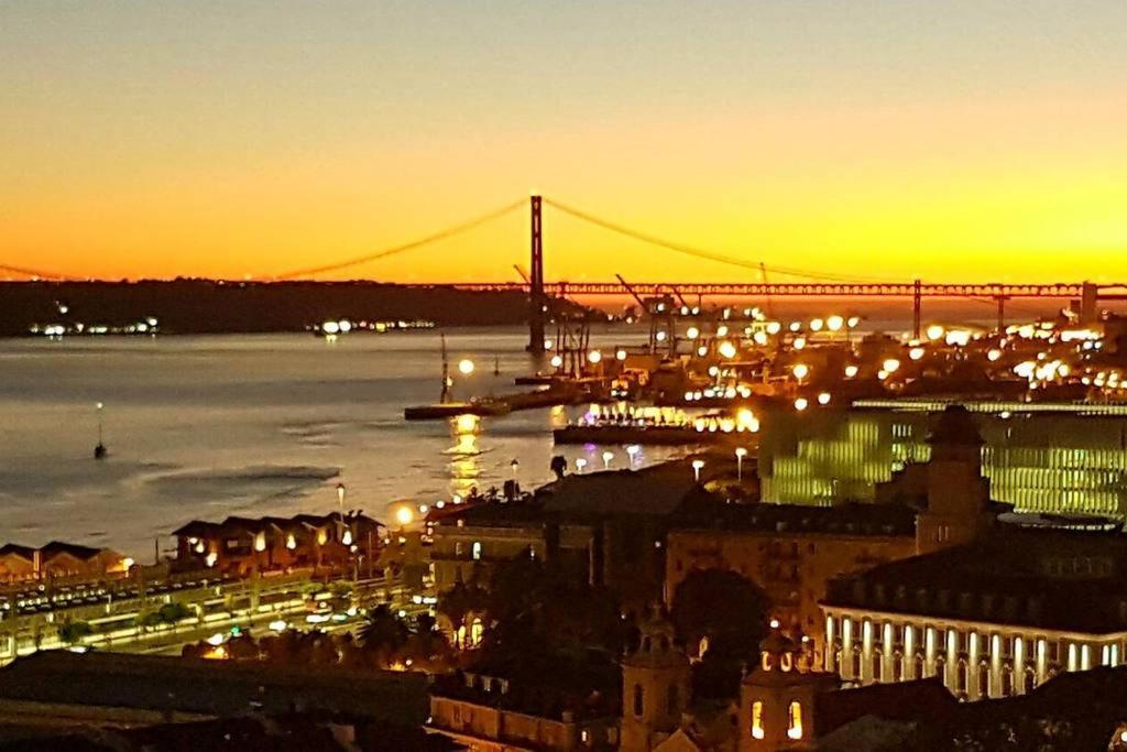 Lovelystay - Full Sky In Chiado Lisbon Luaran gambar